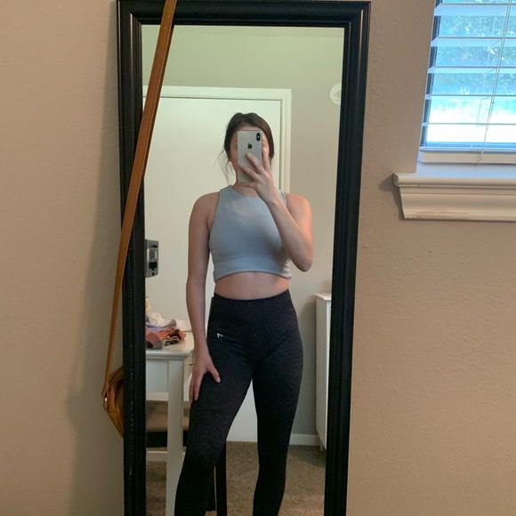 Workout top bundle - Picture 7 of 7